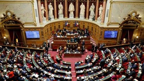Déserts médicaux : le Sénat et le gouvernement s’accordent pour encadrer l’installation des médecins
