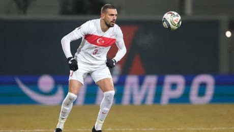 Merih Demiral'dan tepki: Aramızda bir sıkıntı yok