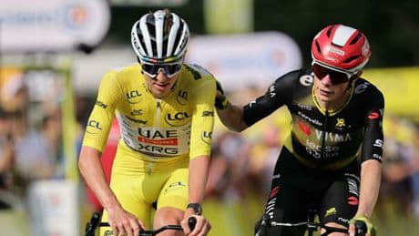 Tour de France 2025: Abrahamsen vince a Tolosa, la caduta di Pogacar scuote la corsa