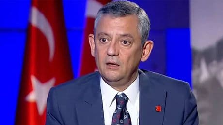 Özgür Özel'den Halk TV'de yolsuzluk itirafı: Rüşvet almış gibi duruyor