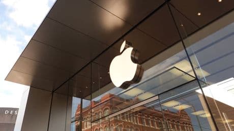 Les iPhone destinés aux États-Unis bientôt tous assemblés en Inde? Comment Apple envisage de contourner les droits de douane visant la Chine