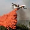 Effets, coût, toxicité : ce qu’il faut savoir sur le retardant, produit rouge utilisé contre les incendies