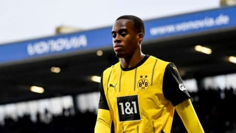 Chelsea open talks with Borussia Dortmund’s £50m Arsenal and Liverpool target