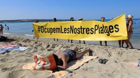 Urlaub 2025: Das sind die neuen Empfehlungen statt USA, Ostsee, Mallorca - Satire