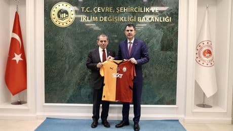 Bakan Kurum, Galatasaray Başkanı Özbek'i kabul etti
