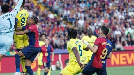 Vor der Trophäen-Übergabe: Pleite für Meister FC Barcelona zum Heim-Abschluss