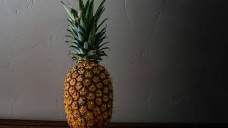 Bromelina: i benefici dell'enzima estratto dal gambo dell'ananas