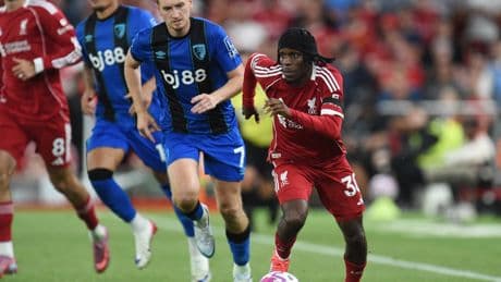 Liverpool: Arne Slot issues Jeremie Frimpong update as Reds cop fresh injury worry