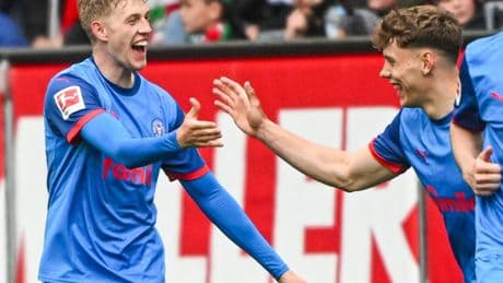 Bundesliga: Kiel überrascht und hofft
