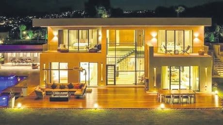 ÖMER KARAHAN / Mısırlı futbolcu Bodrum’dan villa aldı