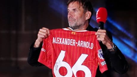 Jurgen Klopp blasts Liverpool fans for booing Trent Alexander-Arnold