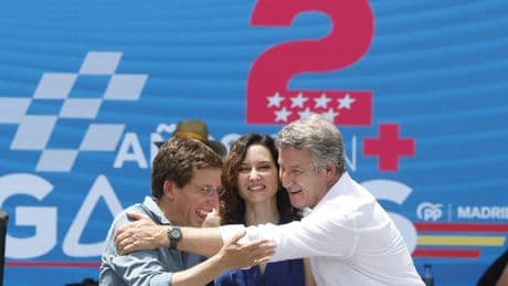 Almeida respalda a Ayuso como &quot;la mejor líder&quot; frente al sanchismo