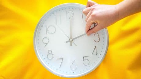 Prüfungen: Morgens scheitern, mittags siegen? Erfolg hat eine Uhrzeit