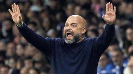 Manolo: "Si hacemos bien nuestro trabajo, estaremos en Primera"