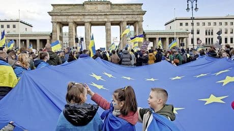 Oekraïners mogen van Brussel nog jaar langer in EU blijven: Nederland werkt aan eigen plannen