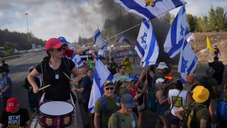 Protestors go on strike in Israel demanding ceasefire and hostage releases