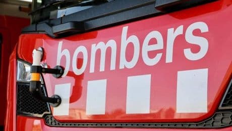 Muere un bombero durante un incendio en un hotel Barcelona
