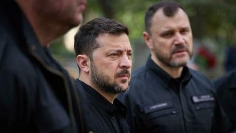Zelensky, sventato un attentato in Polonia. L'intelligence ucraina: «Volevano ucciderlo con un drone o un cecchino»
