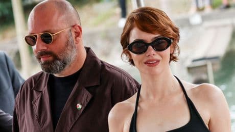 Lanthimos triunfa en Venecia con una distopía conspiranoica y una Emma Stone "extraterrestre"