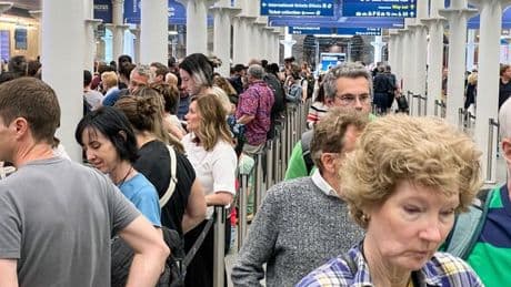 Eurostar LIVE: Chaos as trains cancelled and delayed with passengers stranded for hours