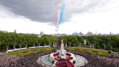 Mirror's Daily Digest: Our top stories from VE Day celebrations to Beckham family feud