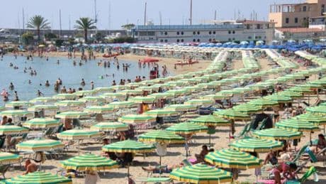 “I divieti di balneazione legati sempre alle piogge”, nuove ordinanze sul litorale a Sanremo
