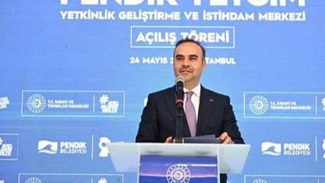 Bakan Kacır: 'Nitelikli iş gücü yetiştirme vizyonumuzun bir parçası'