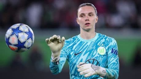 Arsenal Women sign Anneke Borbe as summer transfer push continues