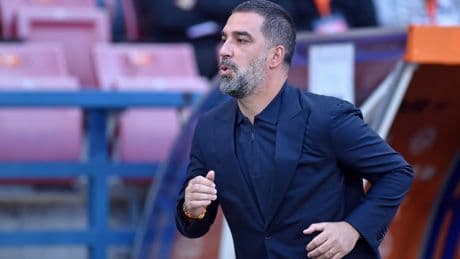 Arda Turan'ın takımı Yunanistan'dan avantajlı döndü