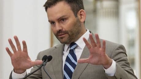 Parti Québécois leader says he'll recognize Alberta independence as premier