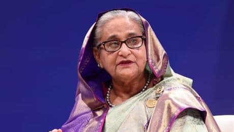 Bangladeş, eski Başbakan Hasina'yı 'insanlığa karşı suç' işlemekten yargılayacak