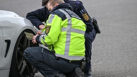 Tuningszene: Polizei will Tuningszene am "Car-Friday" ausbremsen