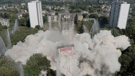 Duisburg: Technisch anspruchsvolle Sprengung des »Weißen Riesen«