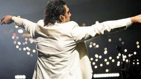 Erzurum'u gezerken davet etti! Bayhan'dan konser sürprizi