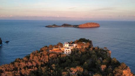 Las tres casas de la semana: lujo en un paraje natural por 45 millones