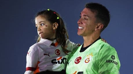Galatasaray'ın şampiyonluk kutlamalarında Muslera'ya veda!