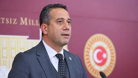 CHP'li Ali Mahir Başarır'dan orman yangınlarına ilişkin açıklama: '11 insanımız öldü, sorumlusu sarayında oturuyor!'