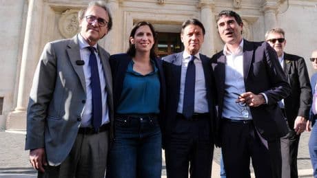 La sinistra sul carro di Macron: pressing pro Pal sul governo