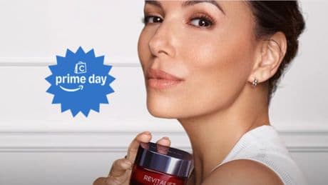 6 cremas y sérums antiarrugas de L'Oréal con descuentos Prime Day que te dejarán la piel suave y rejuvenecida