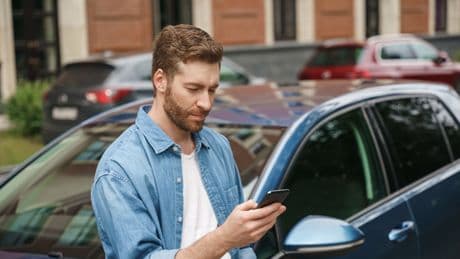 Nach dem Job-Aus: Firma berechnet Ex-Mitarbeiter 400 Euro für sauberes Auto
