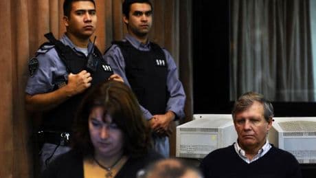 Des tortionnaires de la dictature argentine bientôt dans une “prison 5 étoiles” ?