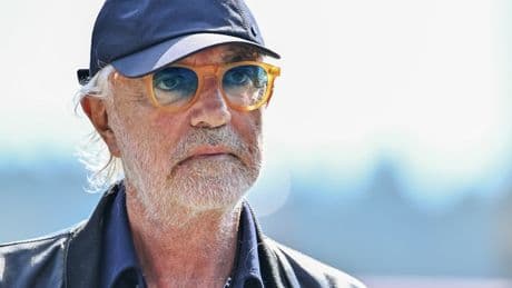 Legendarische Briatore (75) wordt teambaas bij Alpine, ontslag Oakes na slechte resultaten