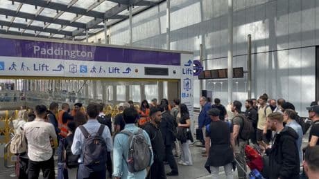 London Underground suffers power outage, delays during afternoon rush hour