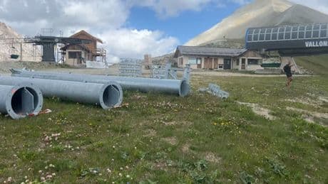 110 canons à neige supplémentaires à Serre-Chevalier: les associations de protection de l’environnement dénoncent un "non sens"