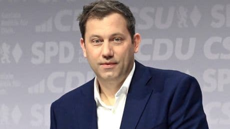 En Allemagne, Lars Klingbeil décroche le puissant ministère des Finances