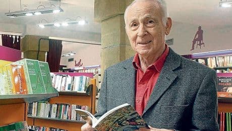 Muere a los 84 años el filósofo y ensayista Joxe Azurmendi