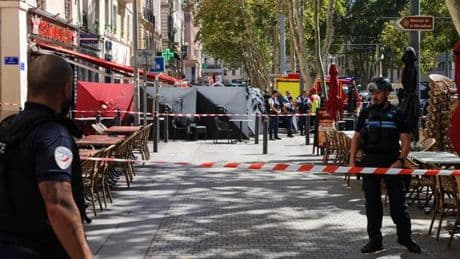 A Marseille, un homme soupçonné d’avoir blessé au moins cinq personnes à l’arme blanche, abattu par la police
