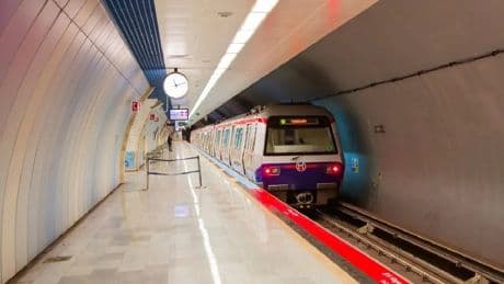 İstanbul'un en yoğun ilçelerini birbirine bağlayacak! Yeni metro hattında sona yaklaşıldı: İşte açılacağı tarih ve güzergah