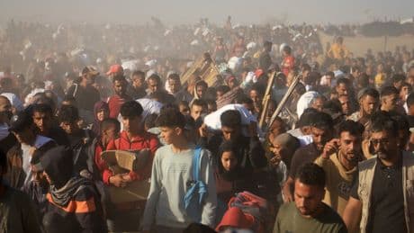A Palestinian describes 15 minutes of terror trying to get food in the new Gaza distribution system
