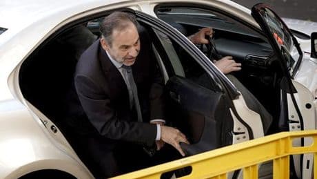 Koldo vuelve a pedir un aplazamiento de su declaración en el Supremo, mientras Ábalos llega con tiempo a su cita ante el juez